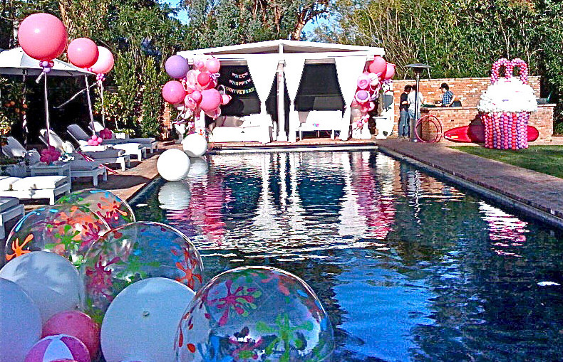 sweet-sixteen-pool-party-ideas