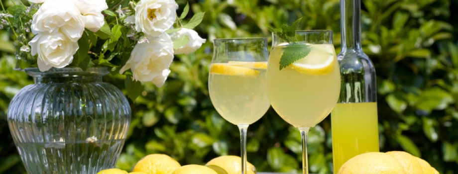 8 Delicious Summer Party Cocktails, Part 2